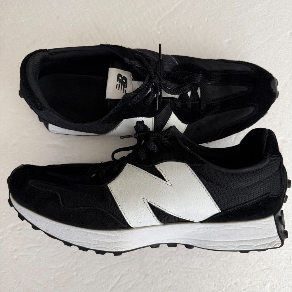 Size 15 - New Balance 327 Black Low-Cut Men's Sneakers MS327CBW